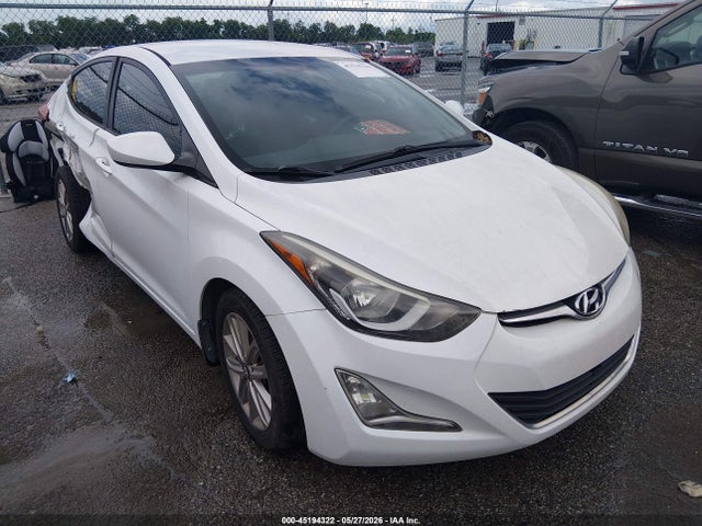 Salvage Hyundai ELANTRA Image