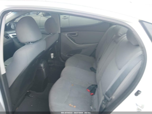 Hyundai ELANTRA Se