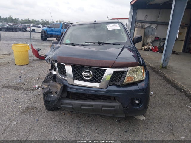 Nissan Frontier Sv