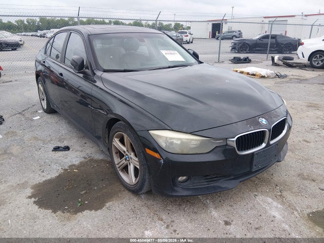 Salvage BMW 3 Series Image
