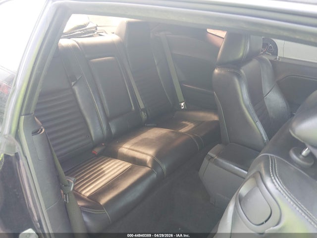 Dodge Challenger Sxt
