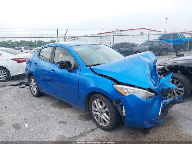 Salvage Toyota Yaris Image