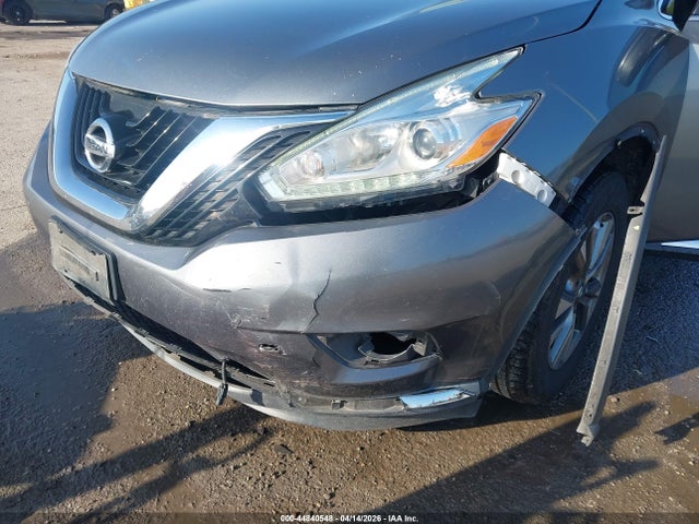 Nissan Murano S
