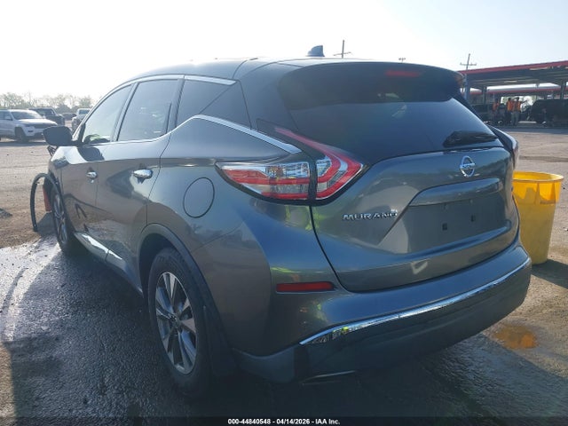 Nissan Murano S