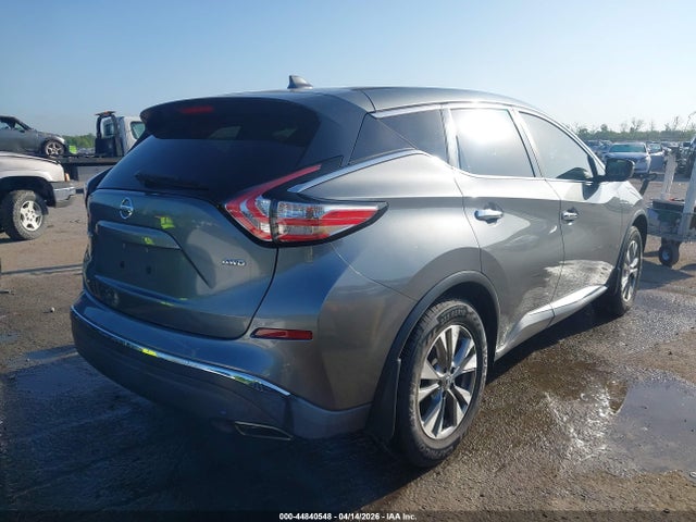 Nissan Murano S