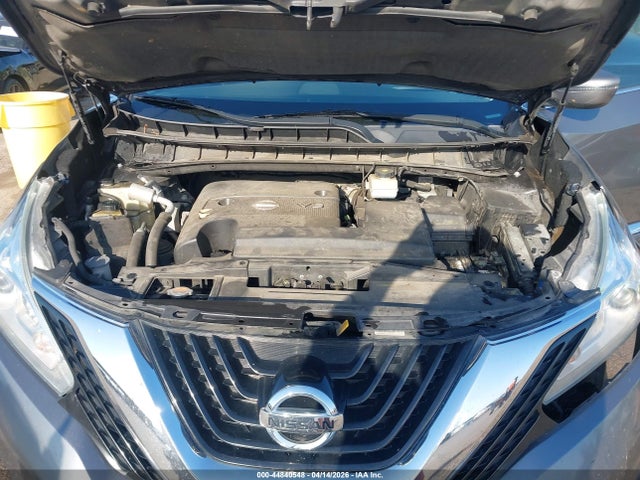 Nissan Murano S