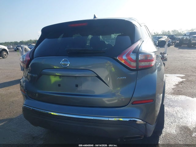 Nissan Murano S