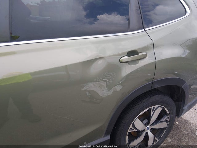 Subaru Forester Touring
