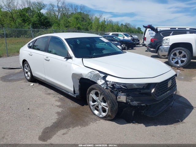 Salvage Honda Accord Image
