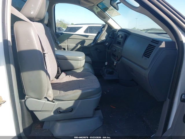 Dodge Ram 1500 St