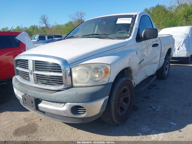 Dodge Ram 1500 St
