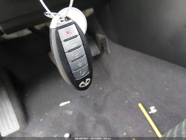 INFINITI Qx
