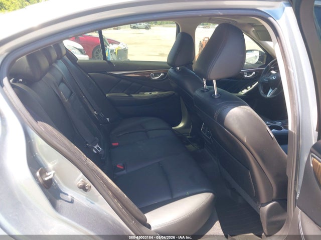 INFINITI Q50 3.0t Luxe