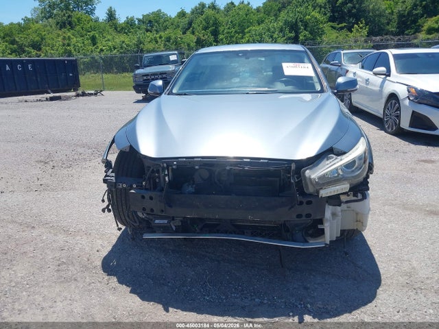 INFINITI Q50 3.0t Luxe