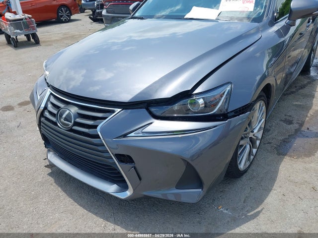 Lexus Is