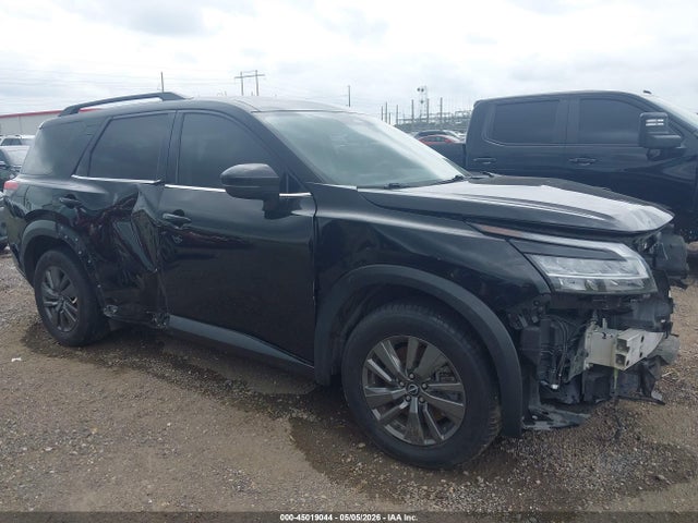 Nissan Pathfinder Sv 2wd