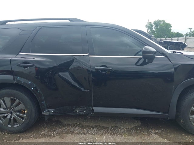 Nissan Pathfinder Sv 2wd