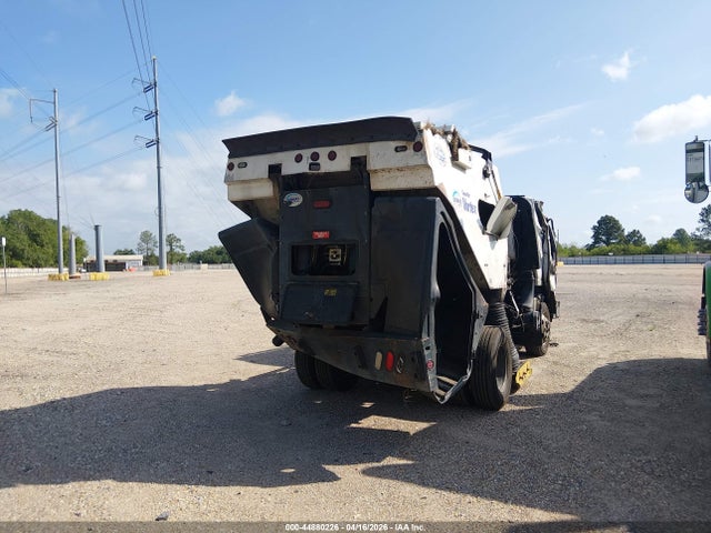 Isuzu Npr