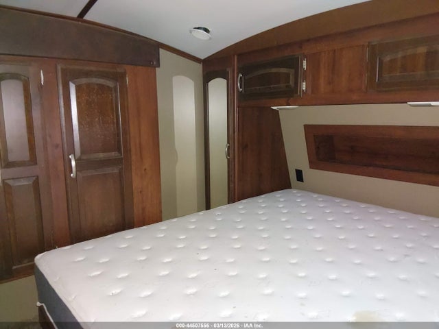 Keystone Outback Super lite S