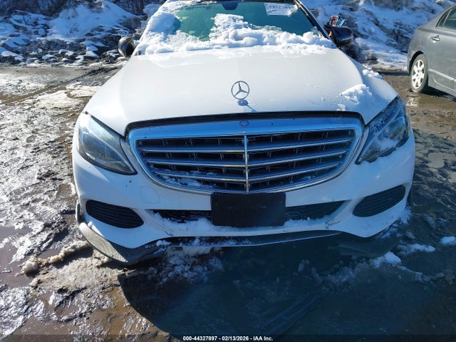 Mercedes-Benz C-Class Luxury 4matic