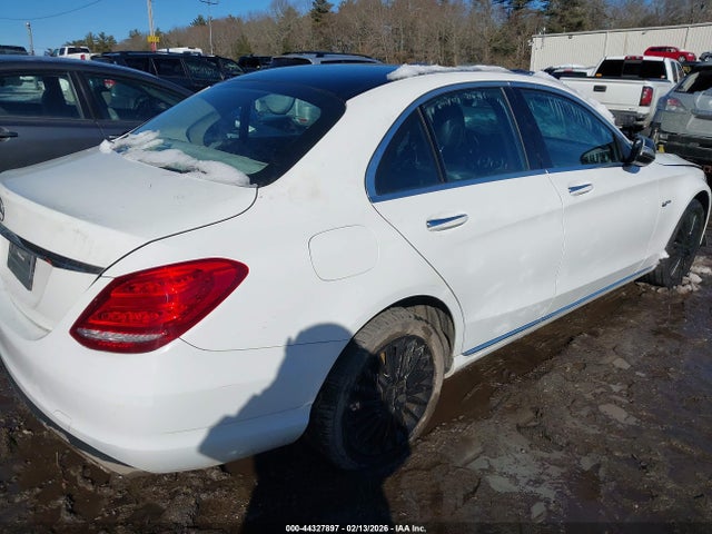Mercedes-Benz C-Class Luxury 4matic