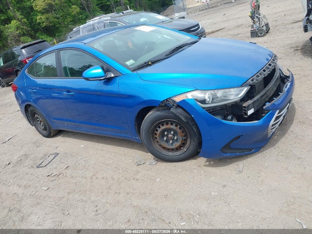 Salvage Hyundai ELANTRA Image
