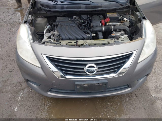 Nissan Versa 1.6 Sv