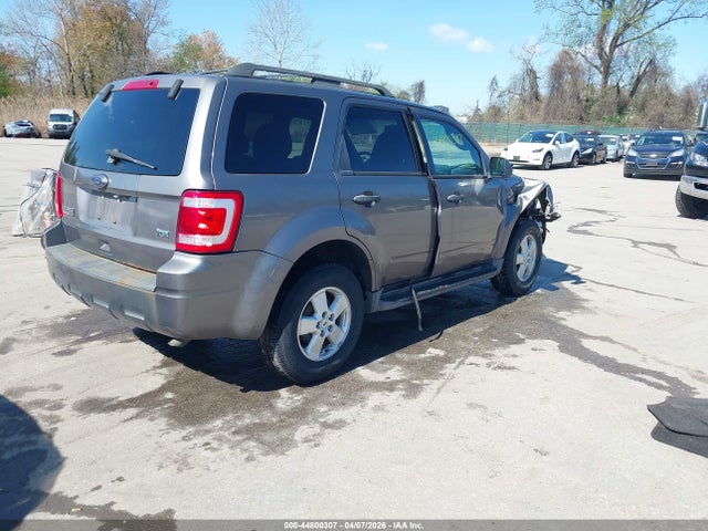 Ford Escape Xlt
