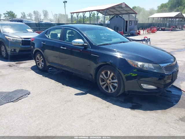Salvage Kia Optima Image