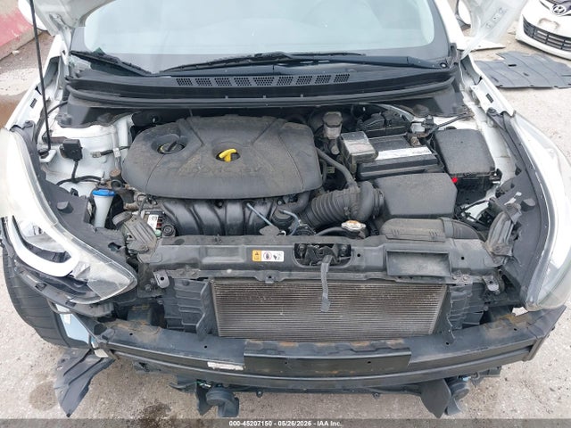 Hyundai ELANTRA Se