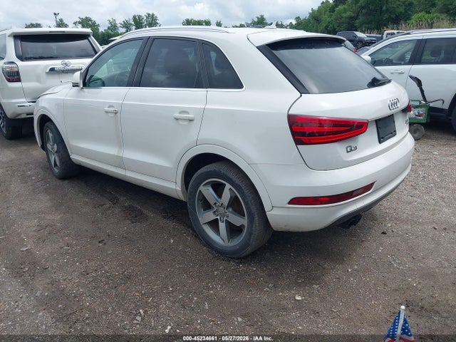 Audi Q3 2.0t Premium Plus