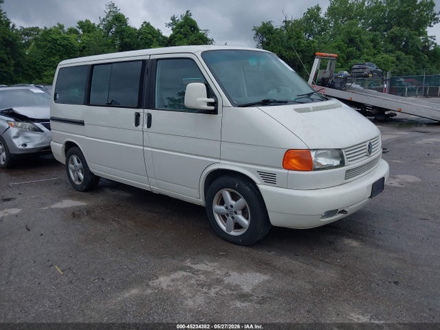 Salvage Volkswagen EuroVan Image