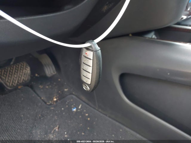 Nissan Pathfinder Sl