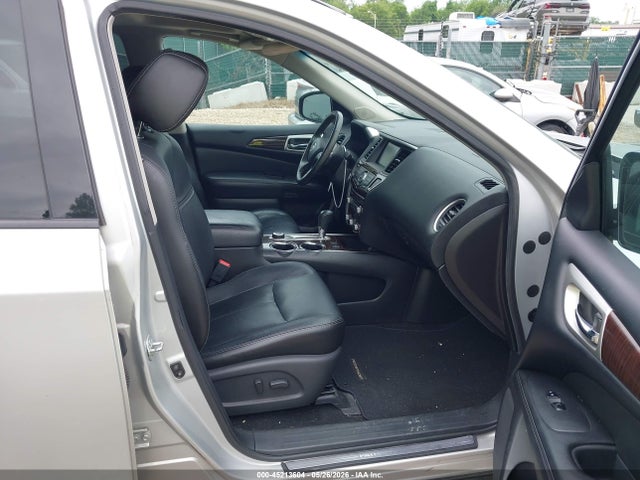 Nissan Pathfinder Sl
