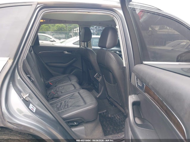 Audi Q5 2.0t Premium