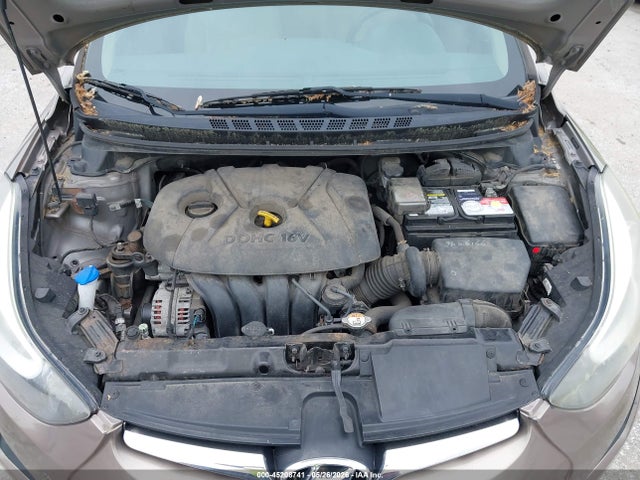 Hyundai ELANTRA Se