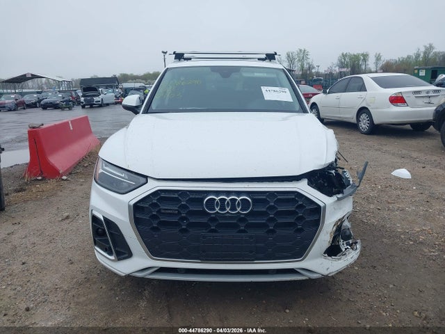 Audi Q5 Premium Plus 45 Tfsi S Line Quattro