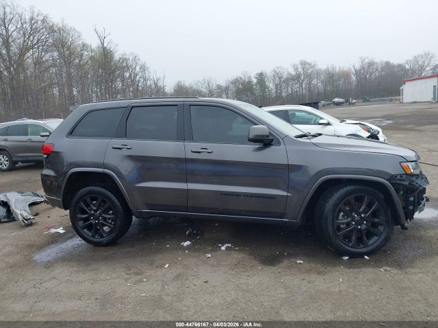 Jeep Grand Cherokee Laredo X 4x4