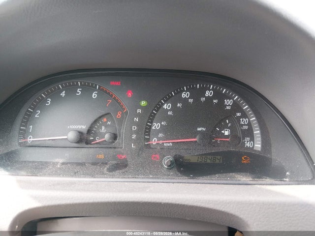 Toyota Camry Le V6
