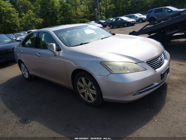 Salvage Lexus Es Image