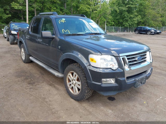 Salvage Ford Explorer Image