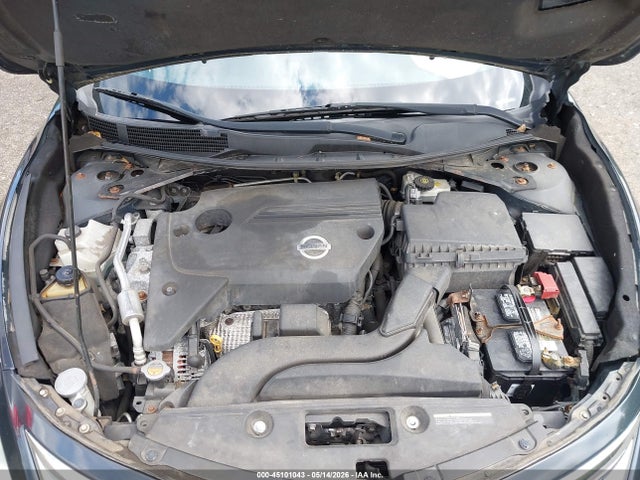 Nissan Altima 2.5 Sv