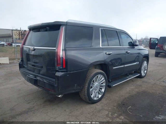 Cadillac Escalade Premium