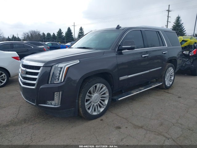 Cadillac Escalade Premium