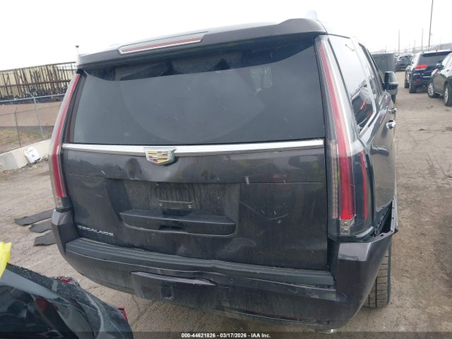 Cadillac Escalade Premium