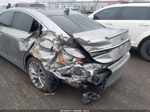 Lexus Es Luxury