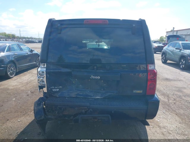 Jeep Commander Sport