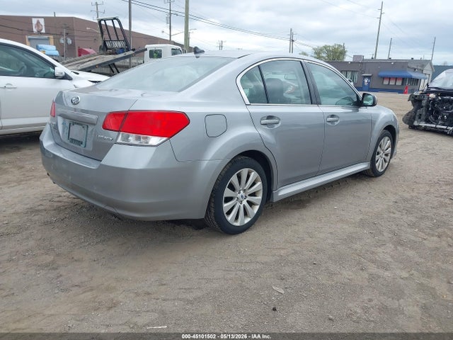Subaru Legacy 2.5i Limited