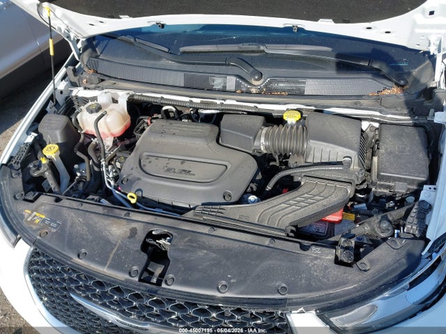 Chrysler Pacifica Select