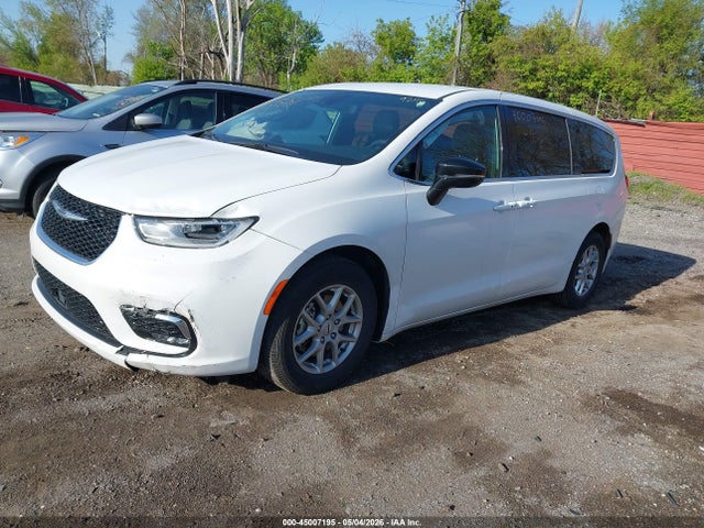 Chrysler Pacifica Select